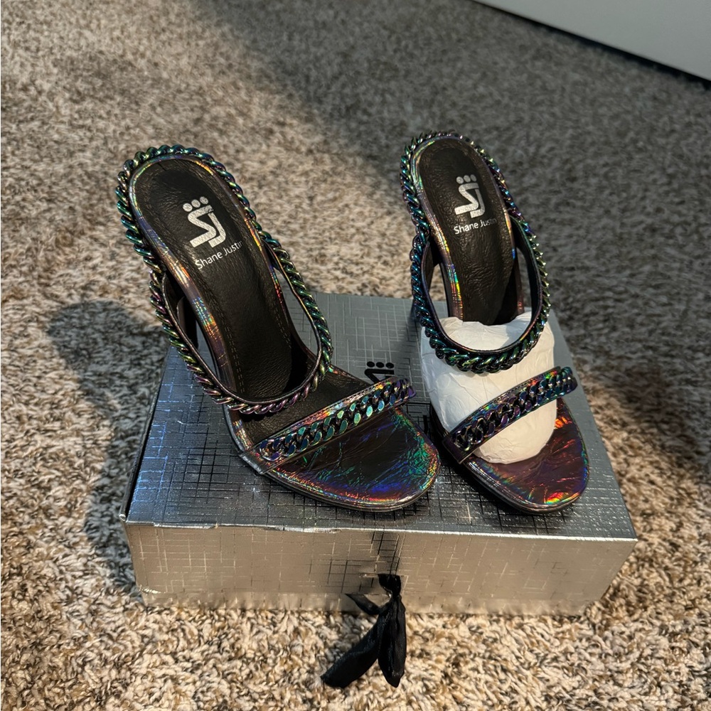 Shane Justin Heels